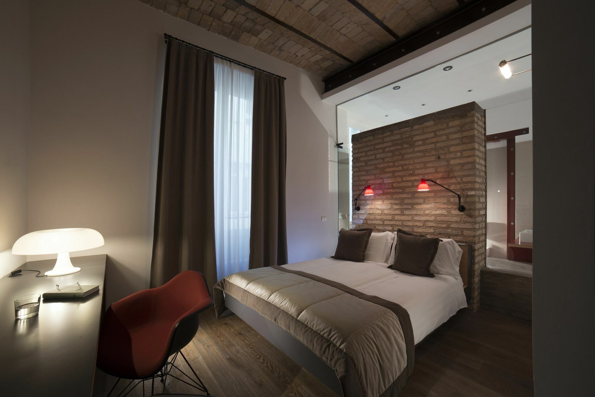 Gasthof Atypical Rom